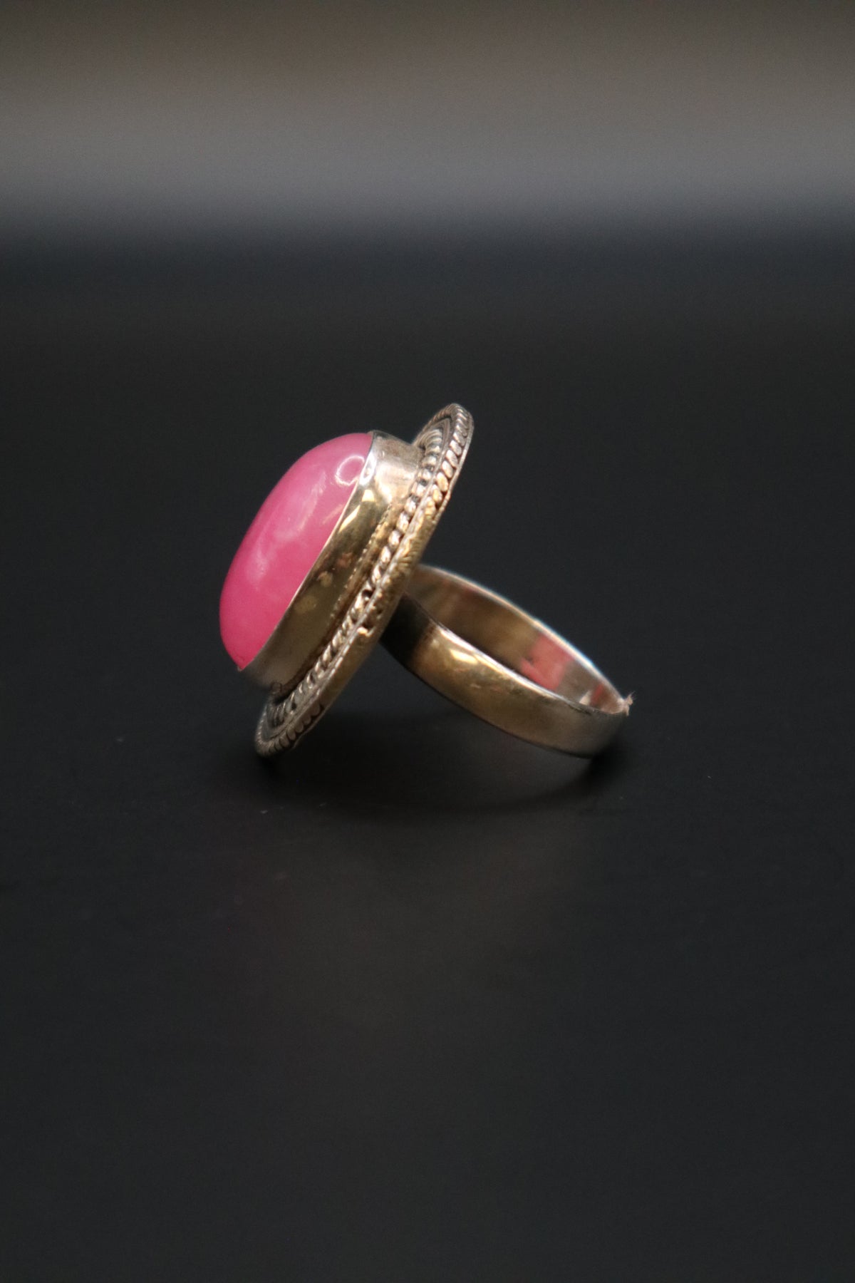 925 OVAL PINK CABOCHON STONE BRAIDED ROPE TWIST BORDER RING SIZE 6