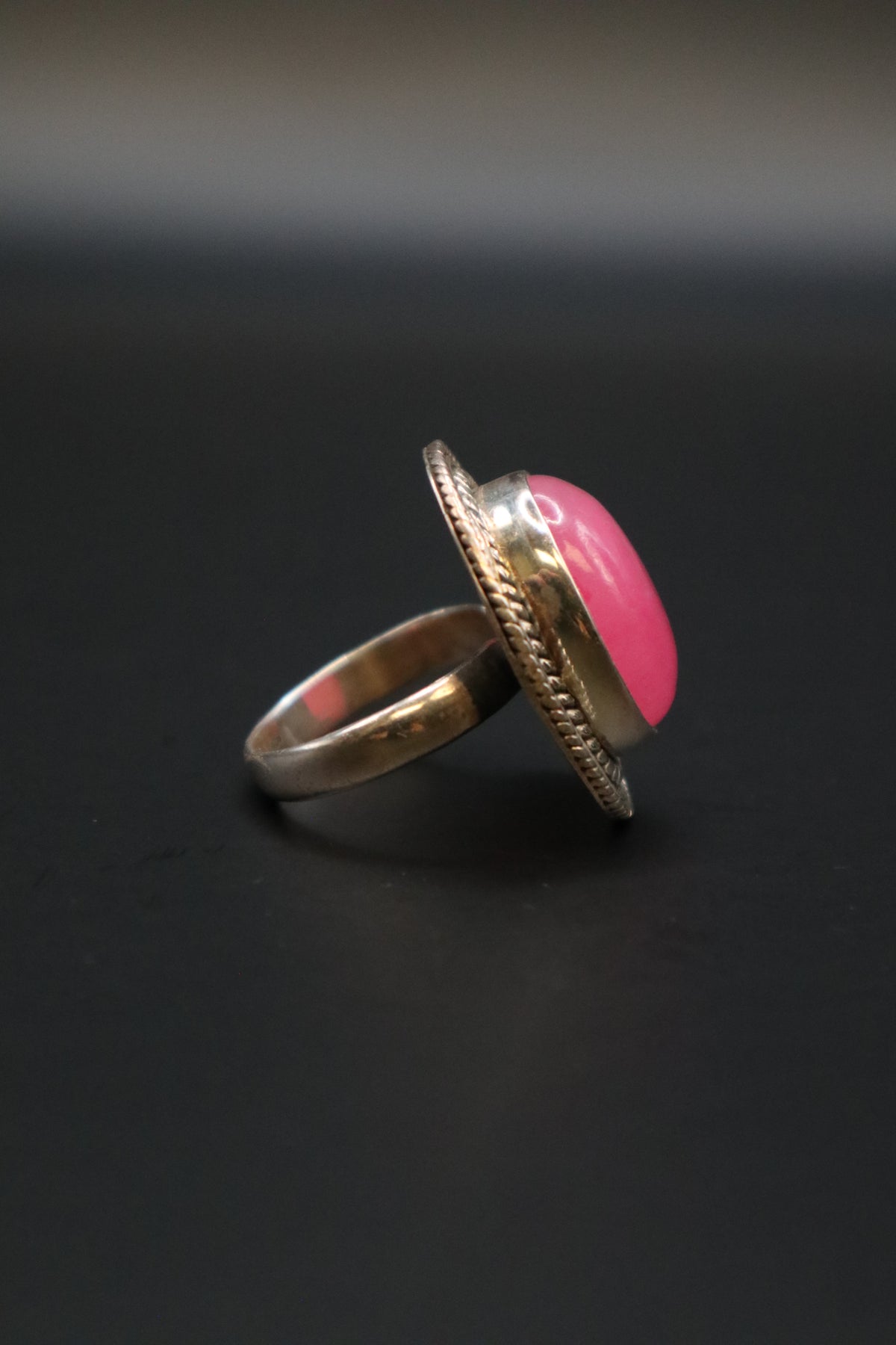 925 OVAL PINK CABOCHON STONE BRAIDED ROPE TWIST BORDER RING SIZE 6