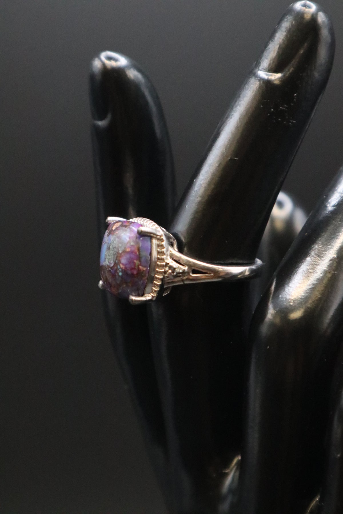 KARIS STS PURPLE COPPER TURQUOISE STONE CABOCHON RING SIZE 7