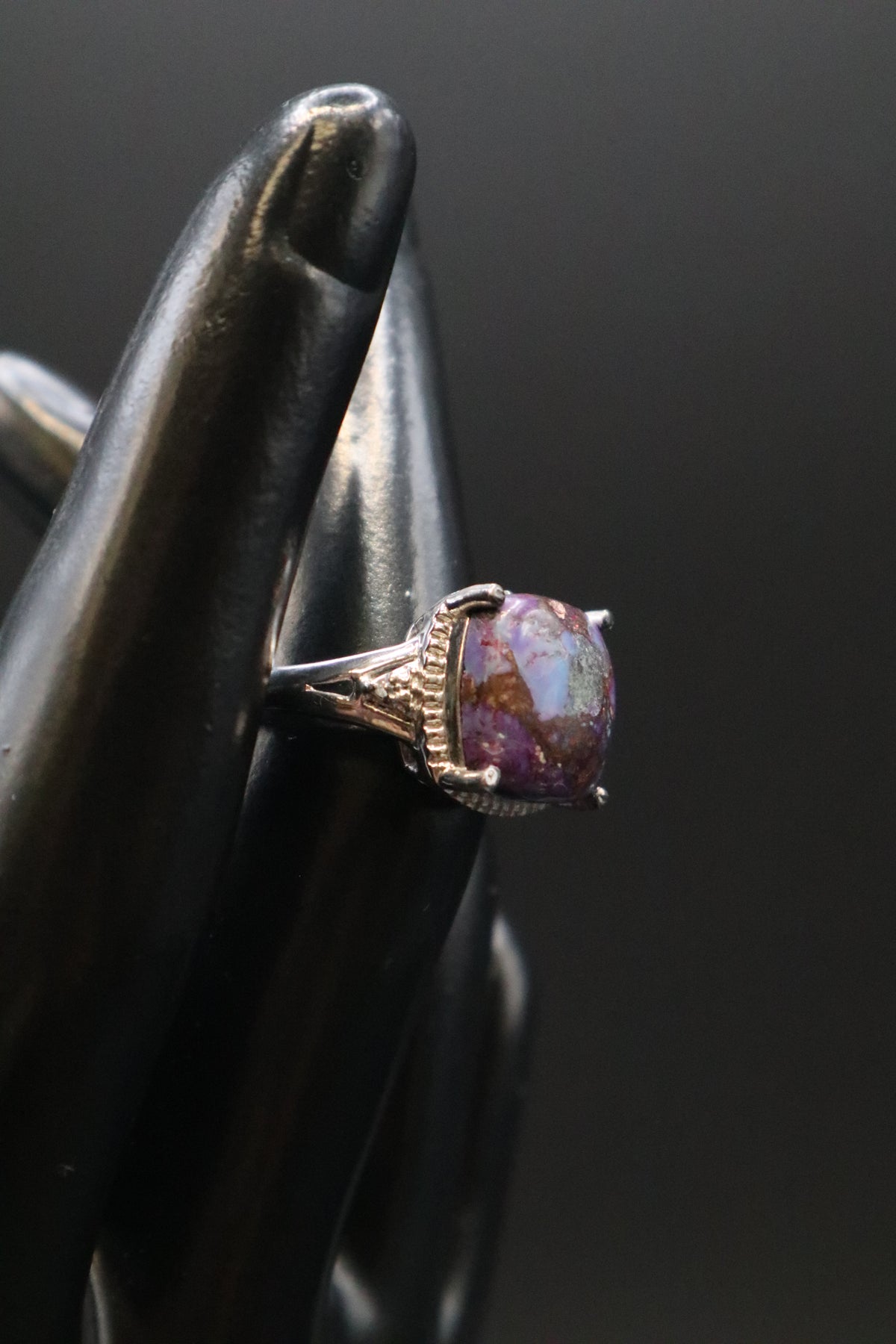 KARIS STS PURPLE COPPER TURQUOISE STONE CABOCHON RING SIZE 7