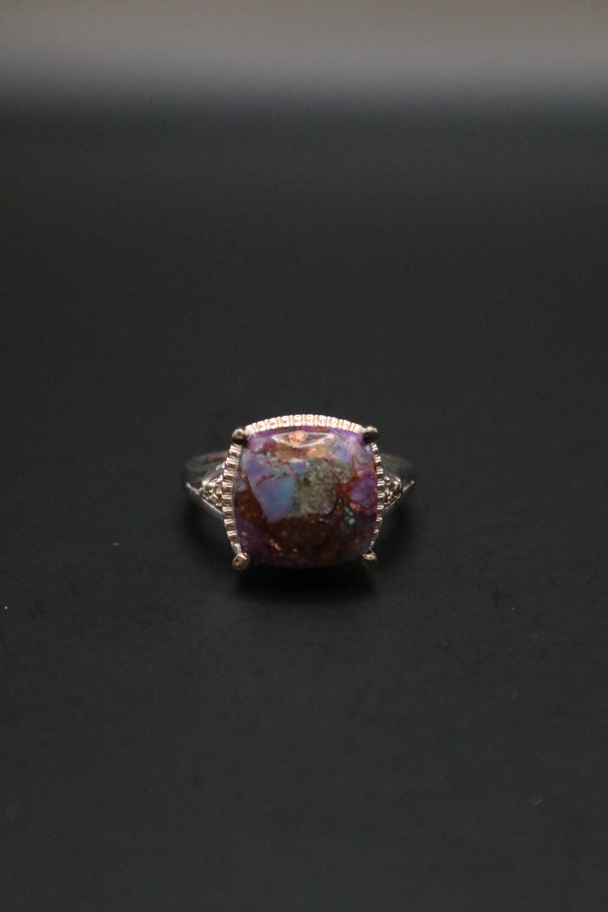 KARIS STS PURPLE COPPER TURQUOISE STONE CABOCHON RING SIZE 7