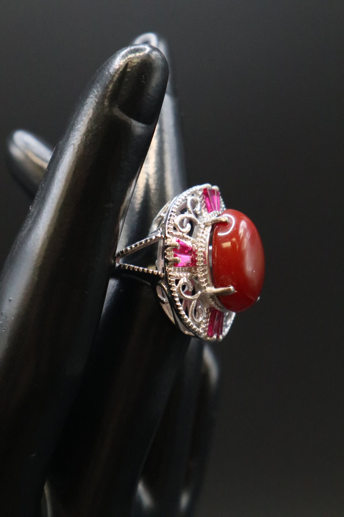 KARIS STS CARNELIAN CABOCHON SYNTHETIC RUBY RING SIZE 6