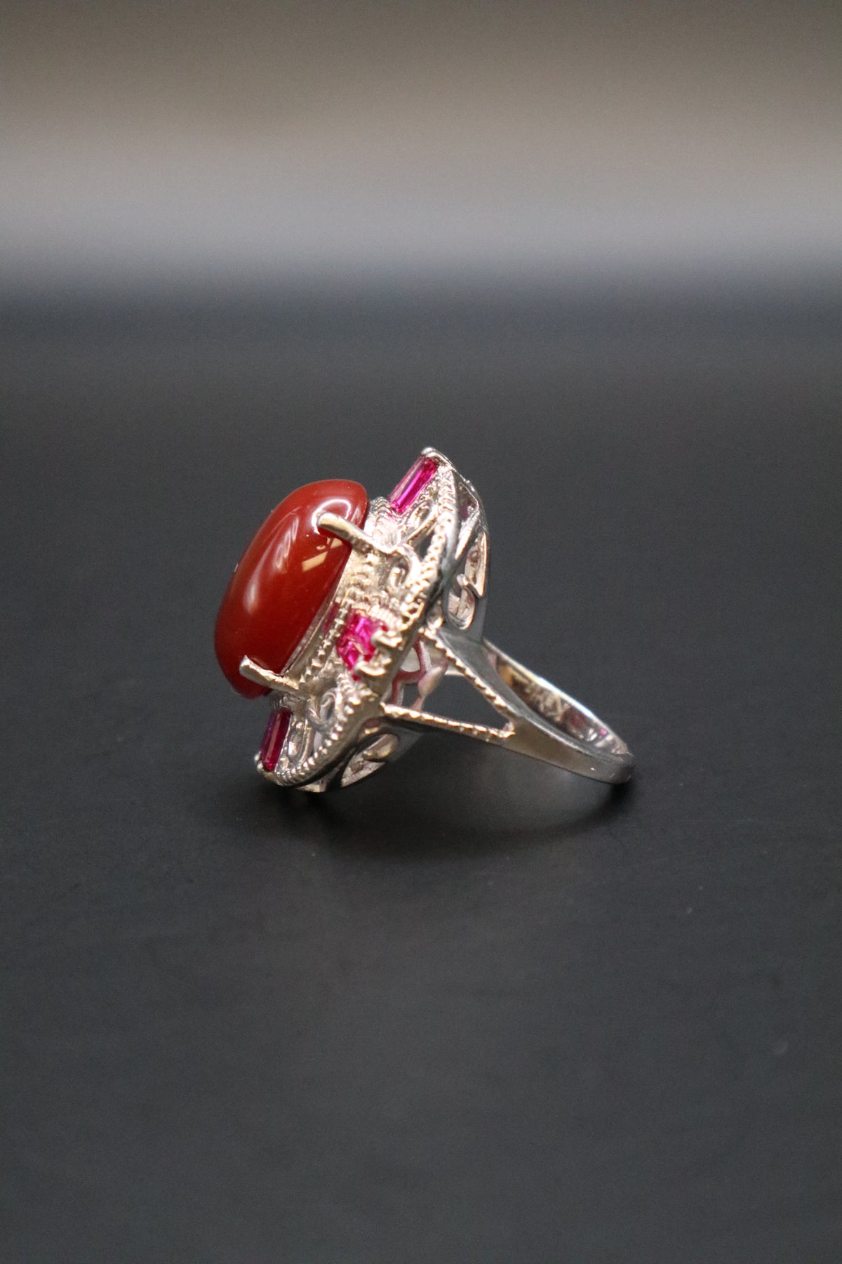 KARIS STS CARNELIAN CABOCHON SYNTHETIC RUBY RING SIZE 6