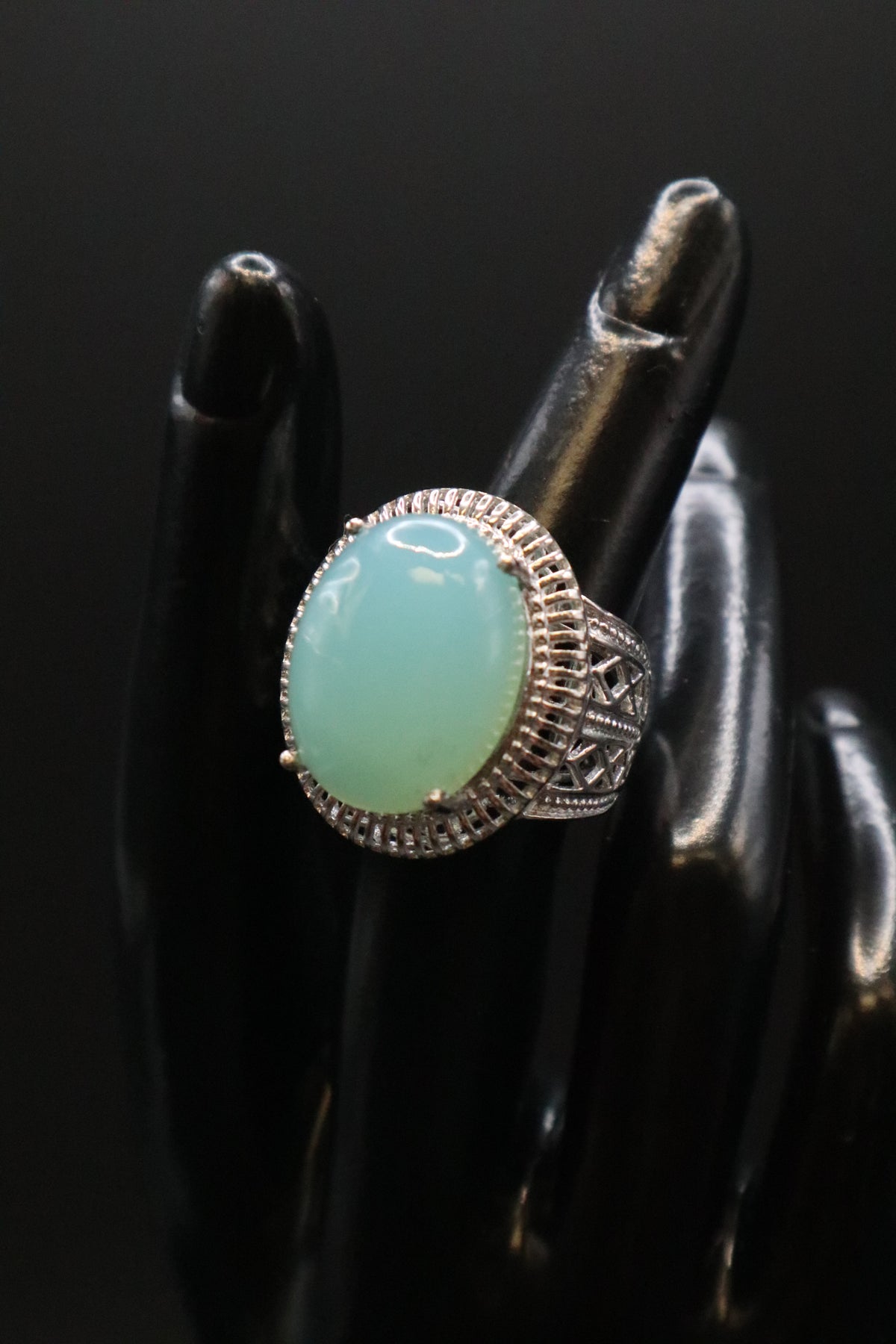 KARIS STS CHALCEDONY CABOCHON RING SIZE 6
