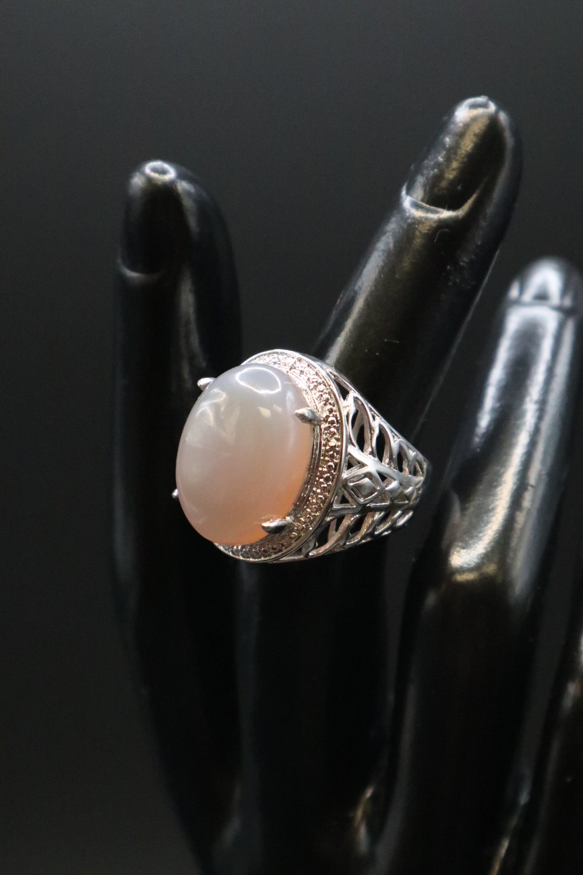 KARIS STS OVAL TRANSLUCENT MILKY LAVENDER CABOCHON MOONTONE RING SIZE 6