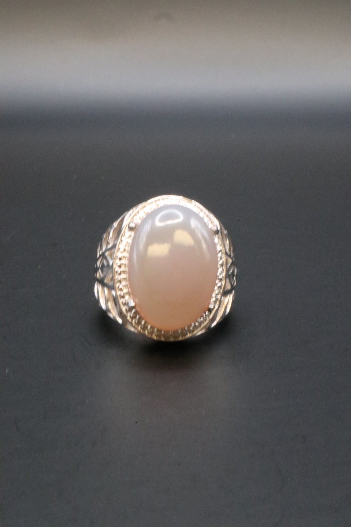 KARIS STS OVAL TRANSLUCENT MILKY LAVENDER CABOCHON MOONTONE RING SIZE 6