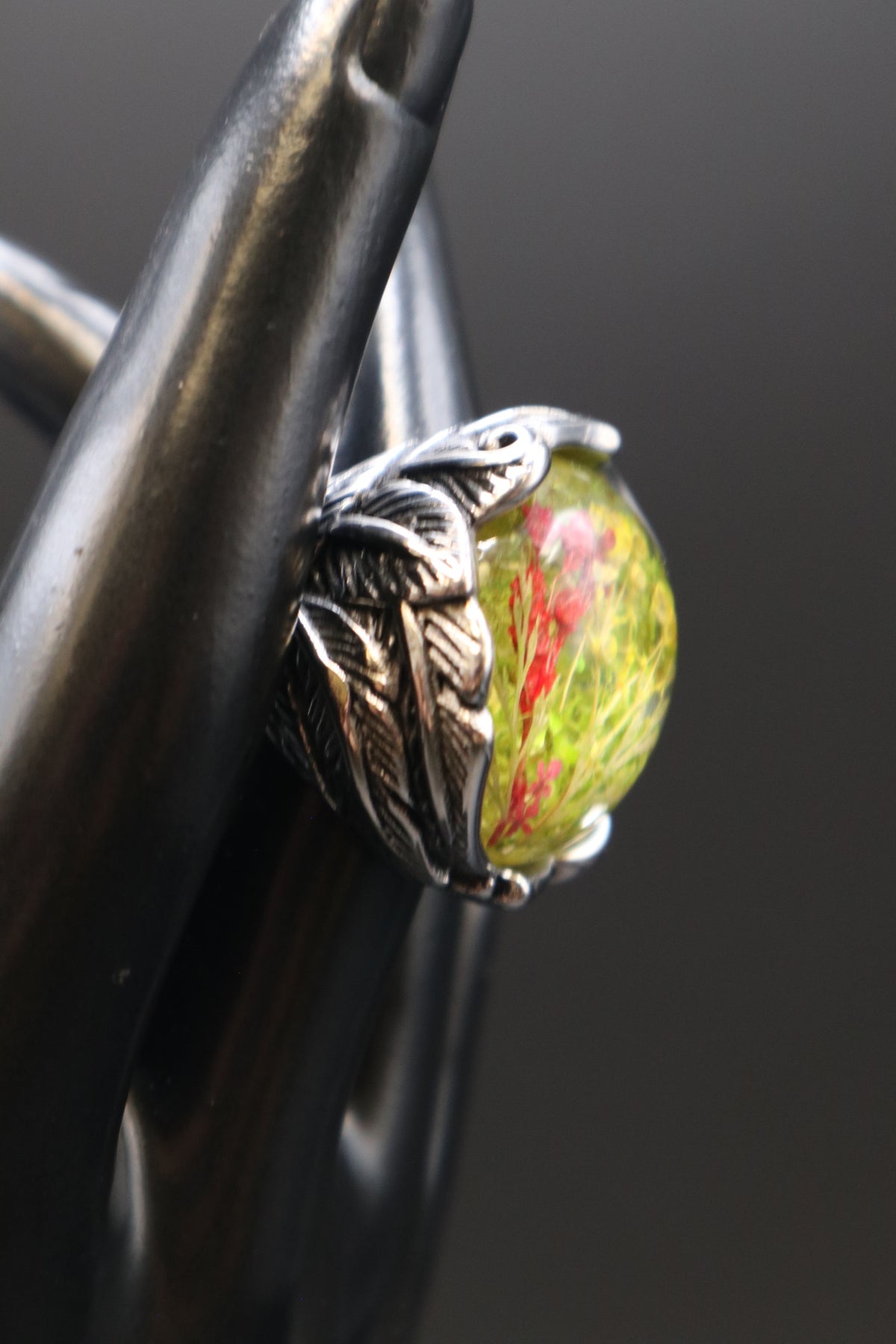 RESIN STAINLESS STEEL DRY FLOWER RING SIZE 7
