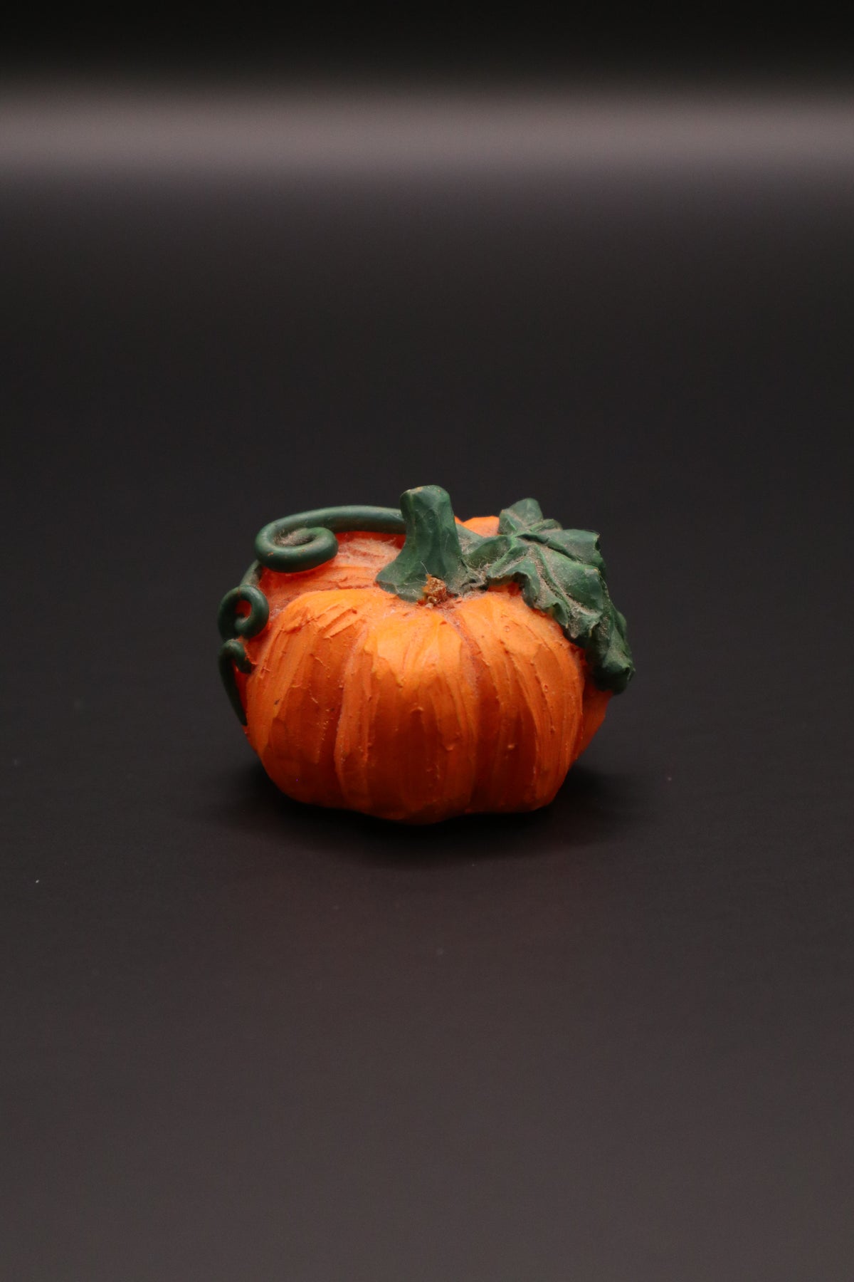 VINTAGE RESIN MINIATURE PUMPKIN