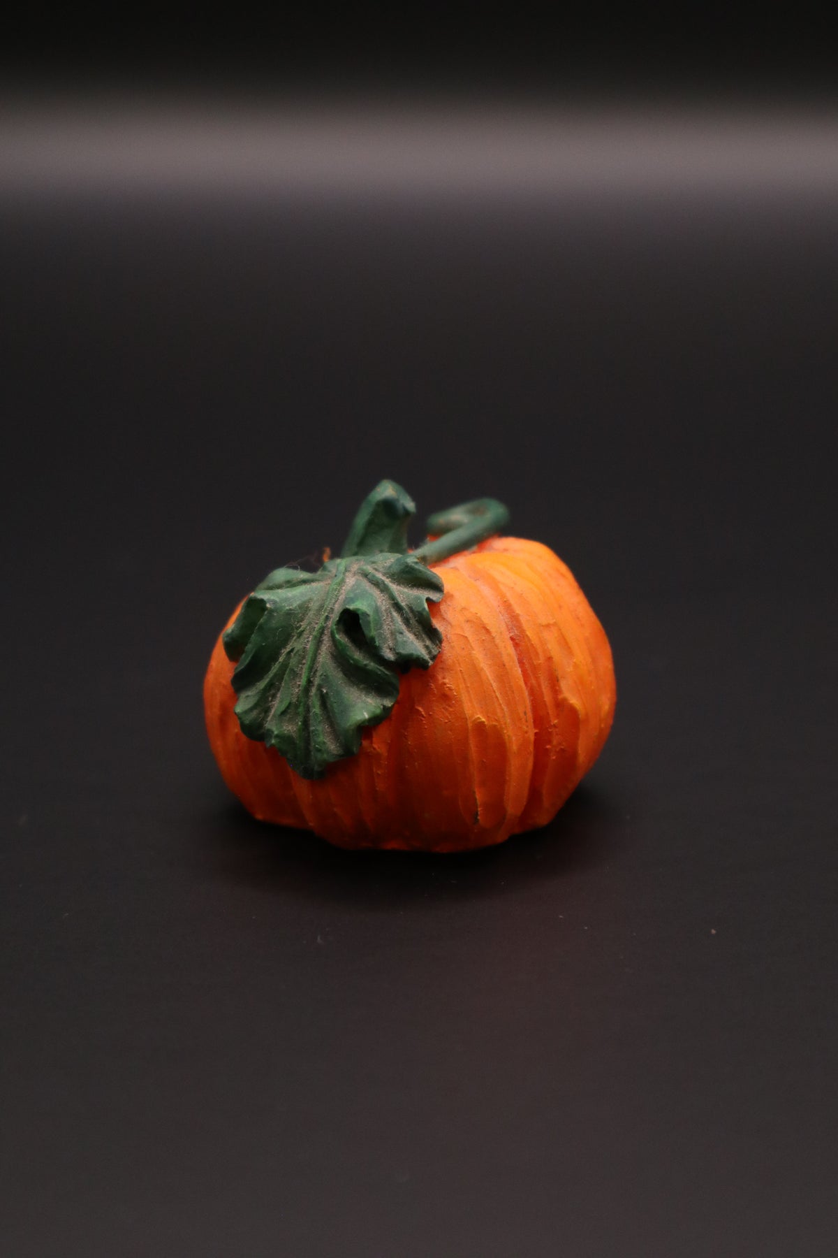 VINTAGE RESIN MINIATURE PUMPKIN