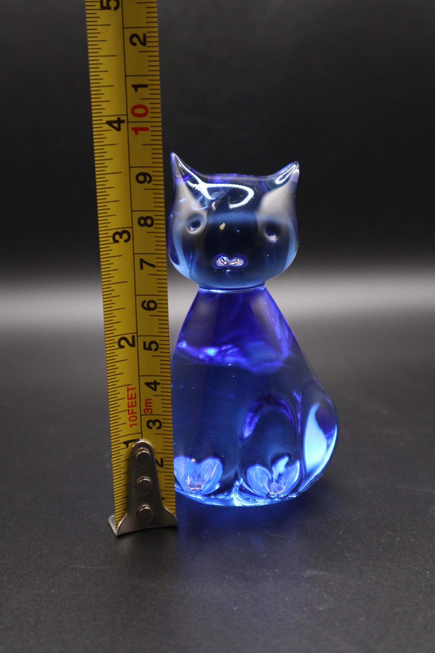 VINTAGE HAND BLOWN COBALT BLUE ART GLASS SMALL CAT