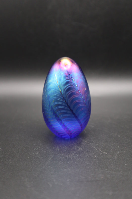 MSH SIGNED IRIDESCENT GLASS EGG PAPERWEIGHT