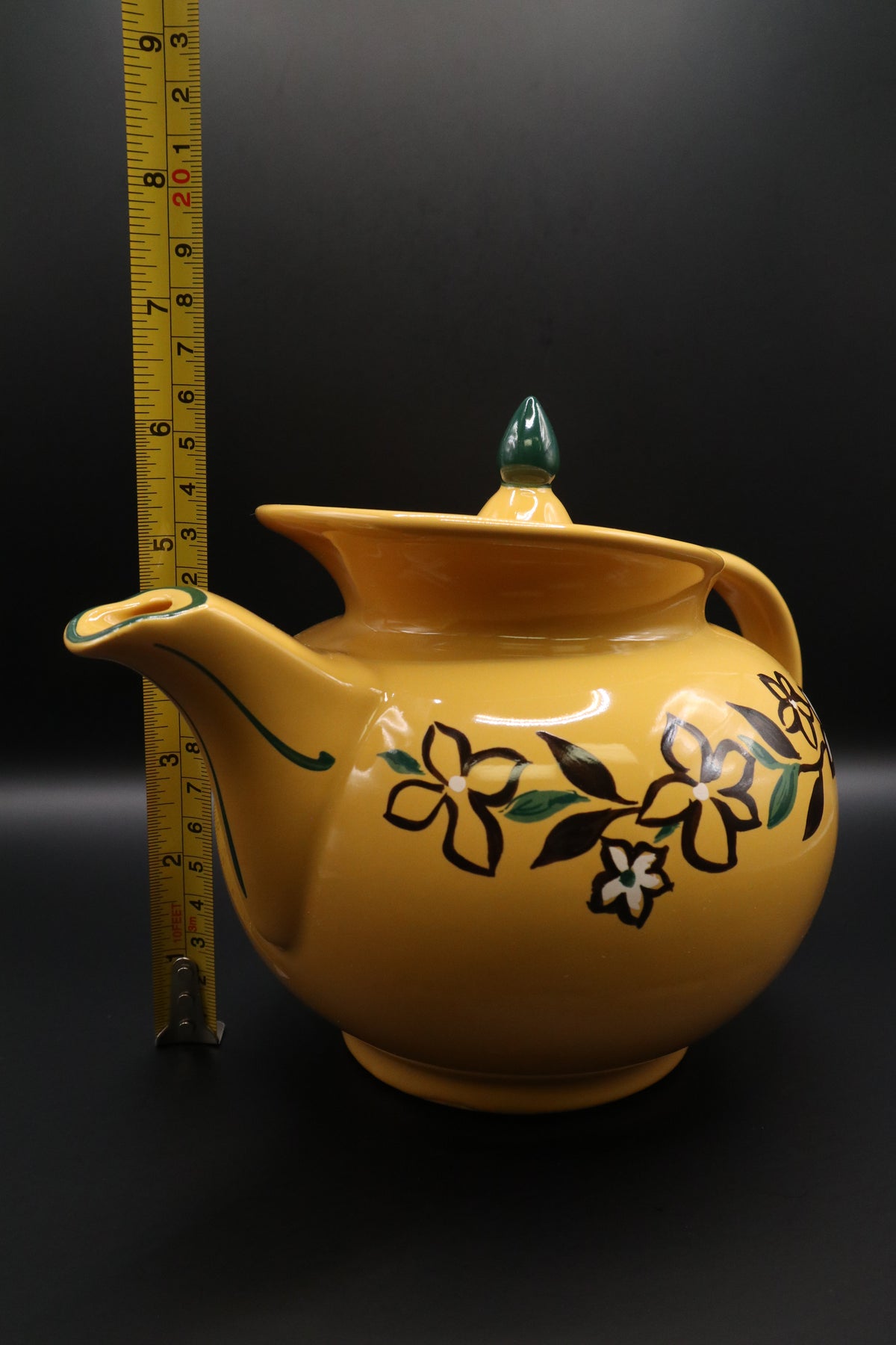 VINTAGE HALL CHINA "WINDSHIELD" TEAPOT