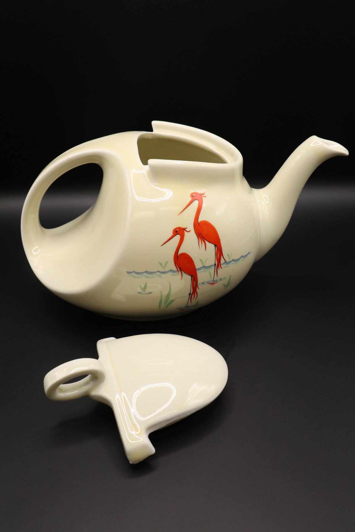 VINTAGE HALL CHINA "FLAMINGO" TEAPOT