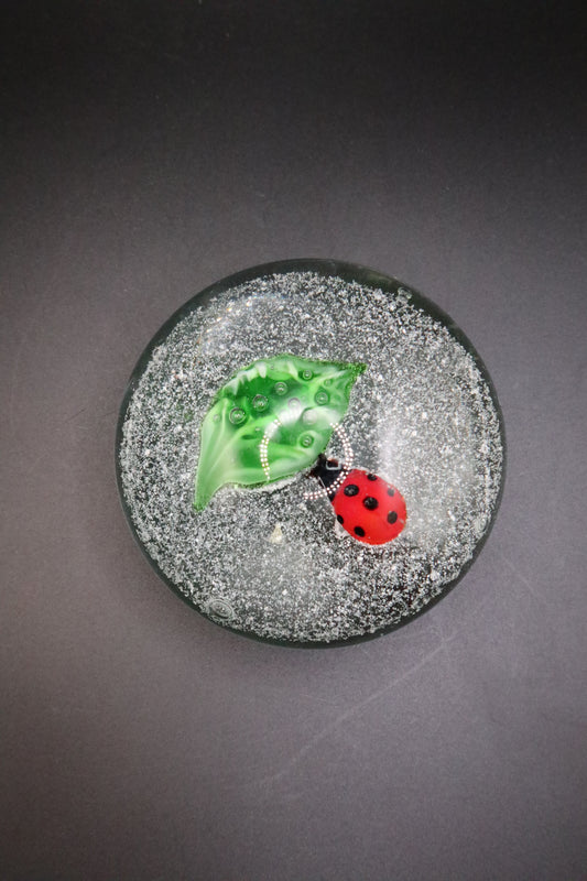 VINTAGE ART GLASS LADYBUG PAPERWEIGHT