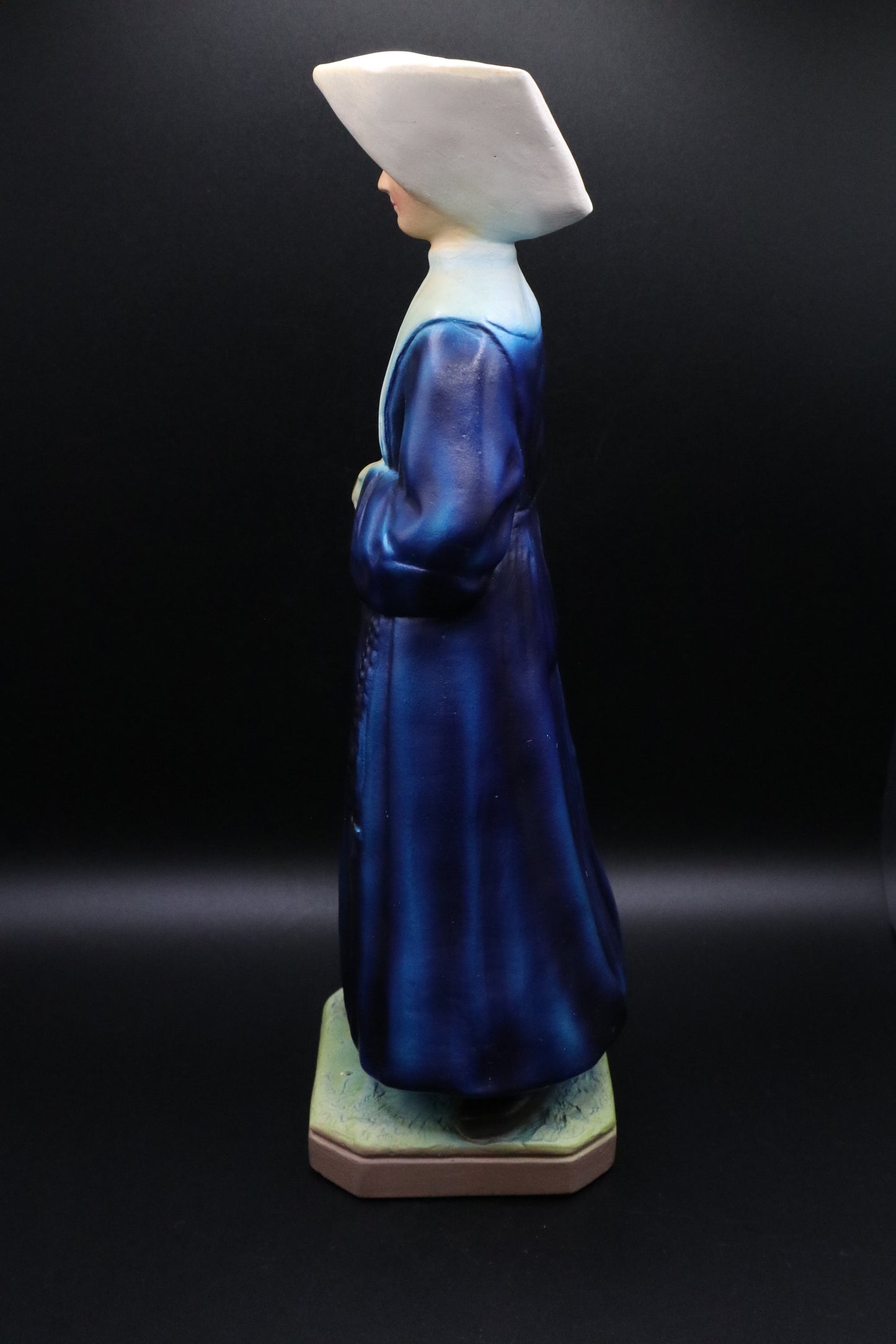 VINTAGE SAINT CATHERINE LABOURE STATUE