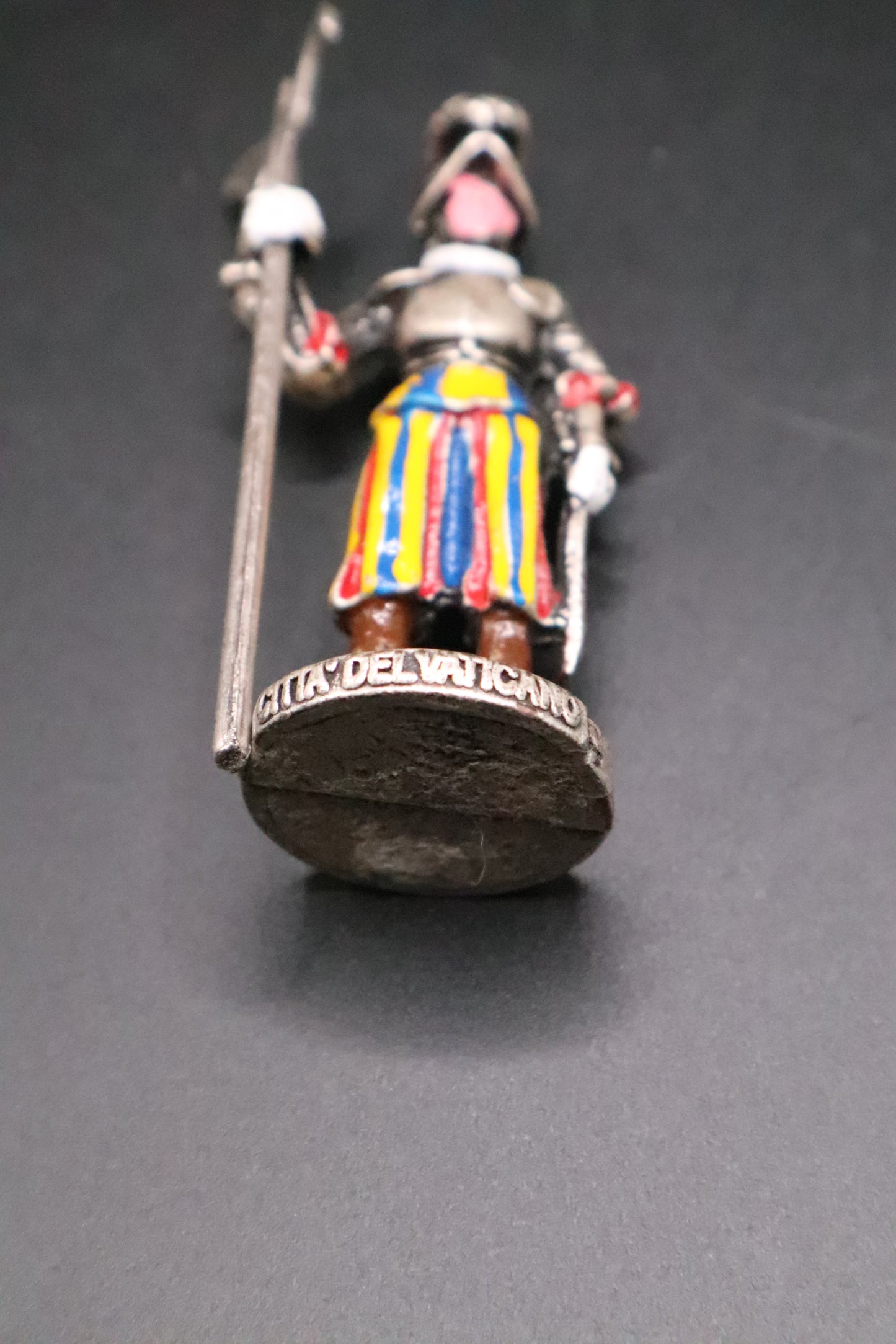 PONTIFICAL SWISS GUARD TOY SOLDIER